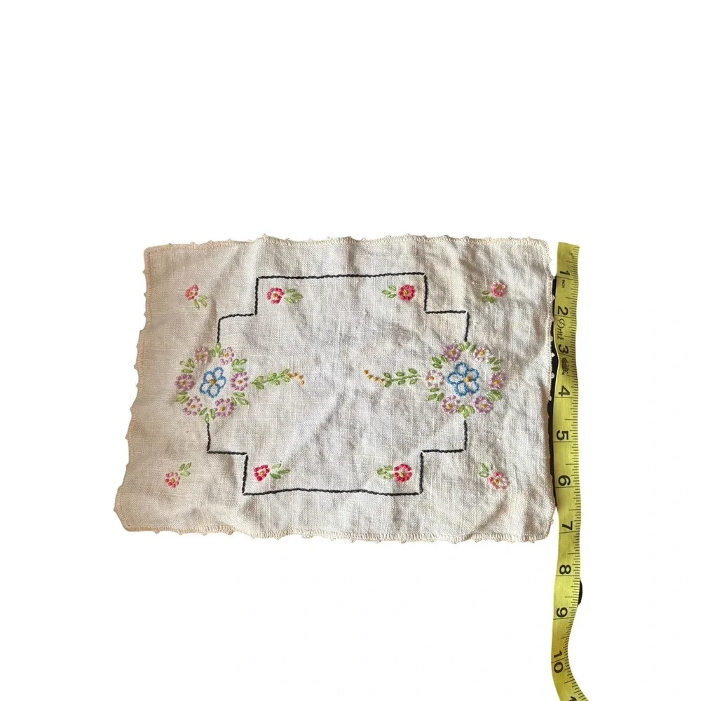 Vintage Floral Embroidered Handkerchief Linen‎ Pink Blue Flowers 10x7